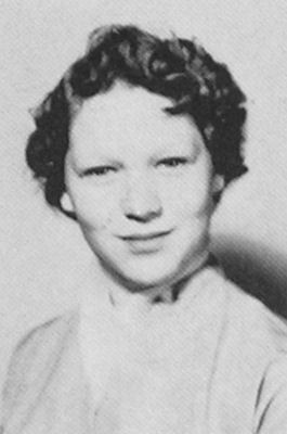 Carmen Lolley