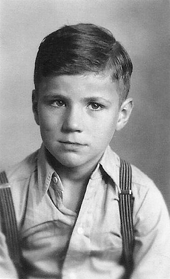 unknown boy 008